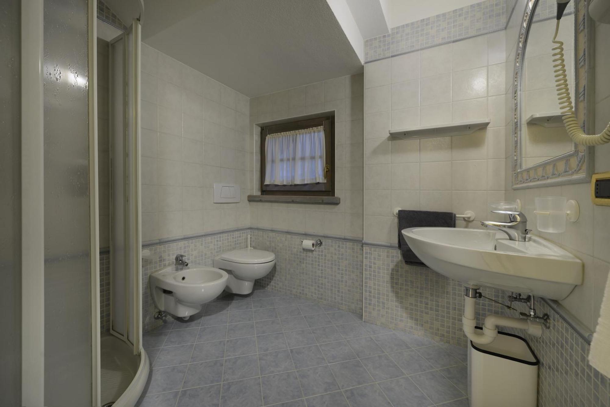 Residence Le Cascate Ливиньо Екстериор снимка