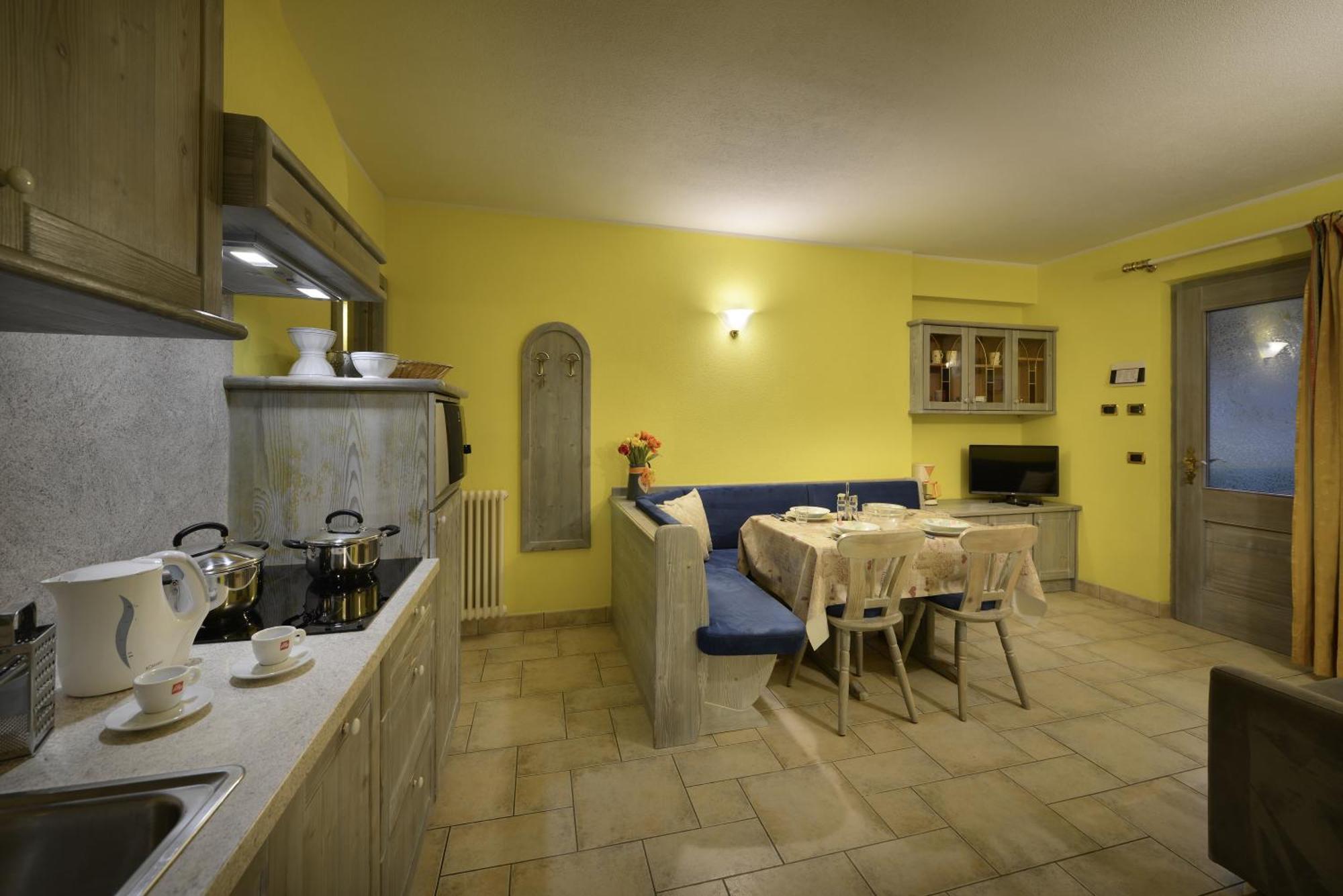 Residence Le Cascate Ливиньо Екстериор снимка