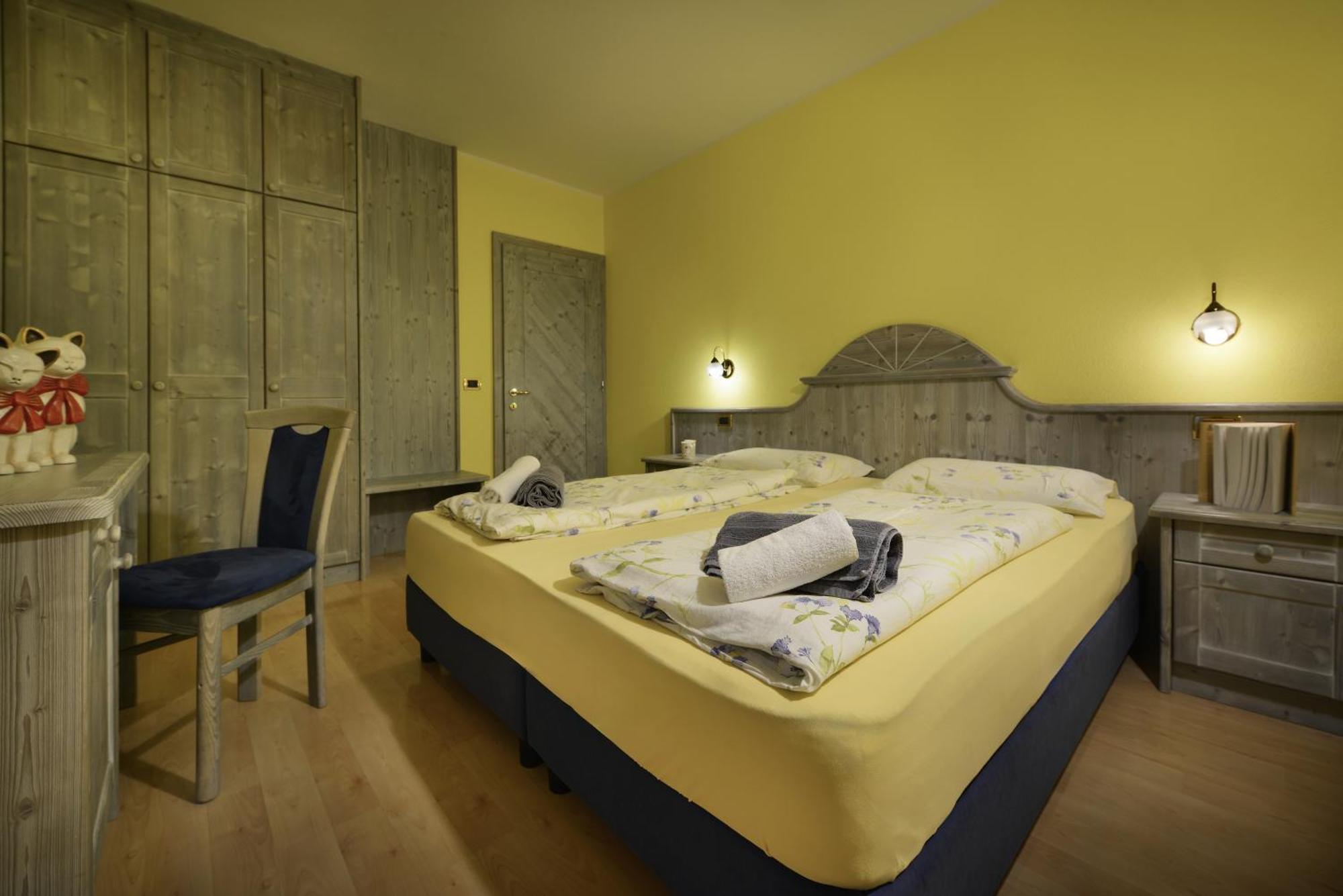 Residence Le Cascate Ливиньо Екстериор снимка