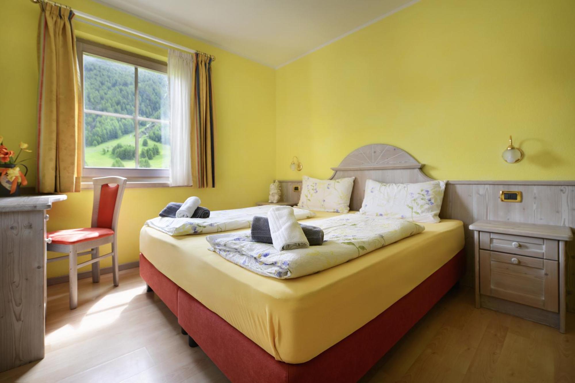 Residence Le Cascate Ливиньо Екстериор снимка
