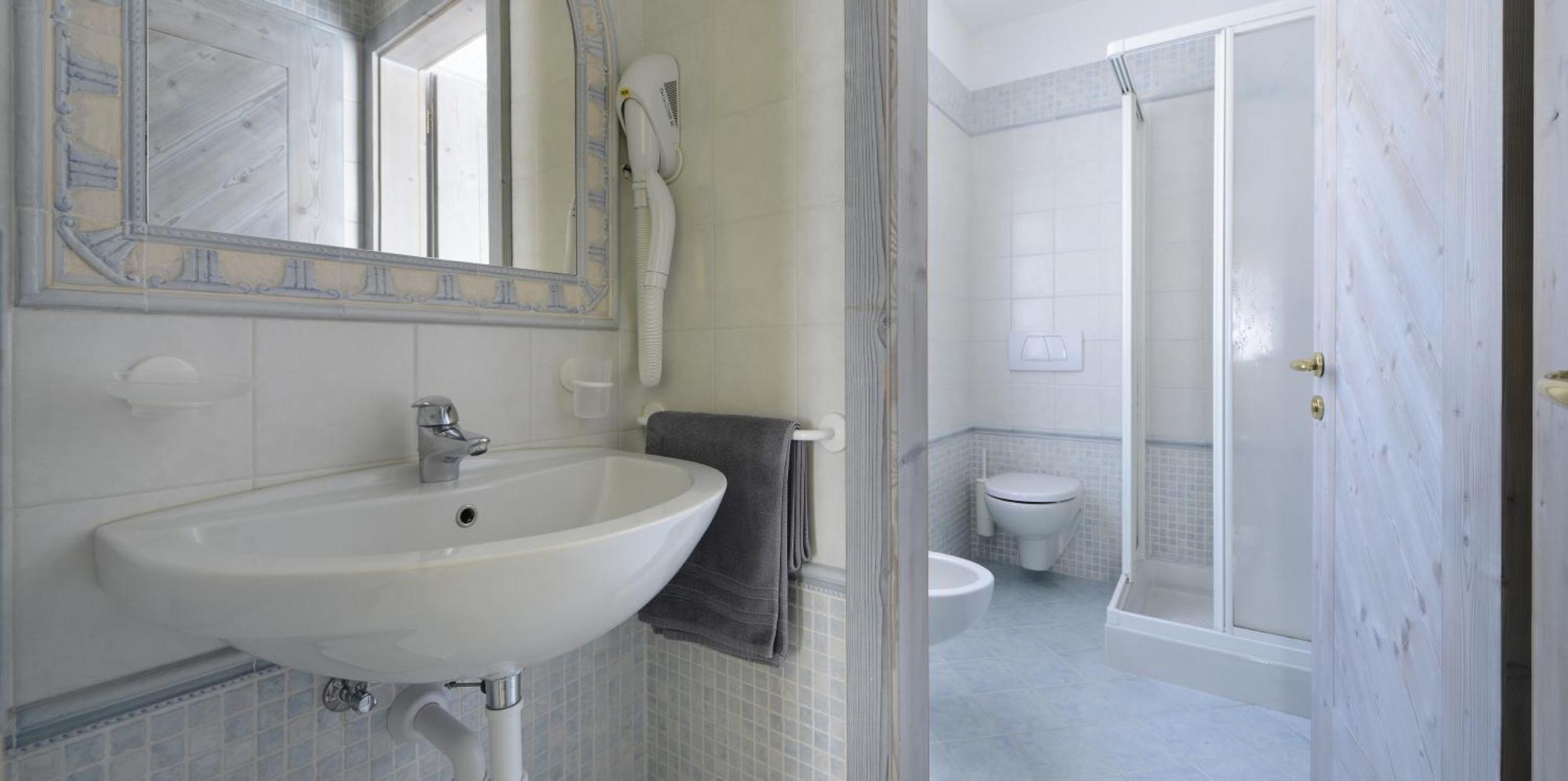 Residence Le Cascate Ливиньо Екстериор снимка