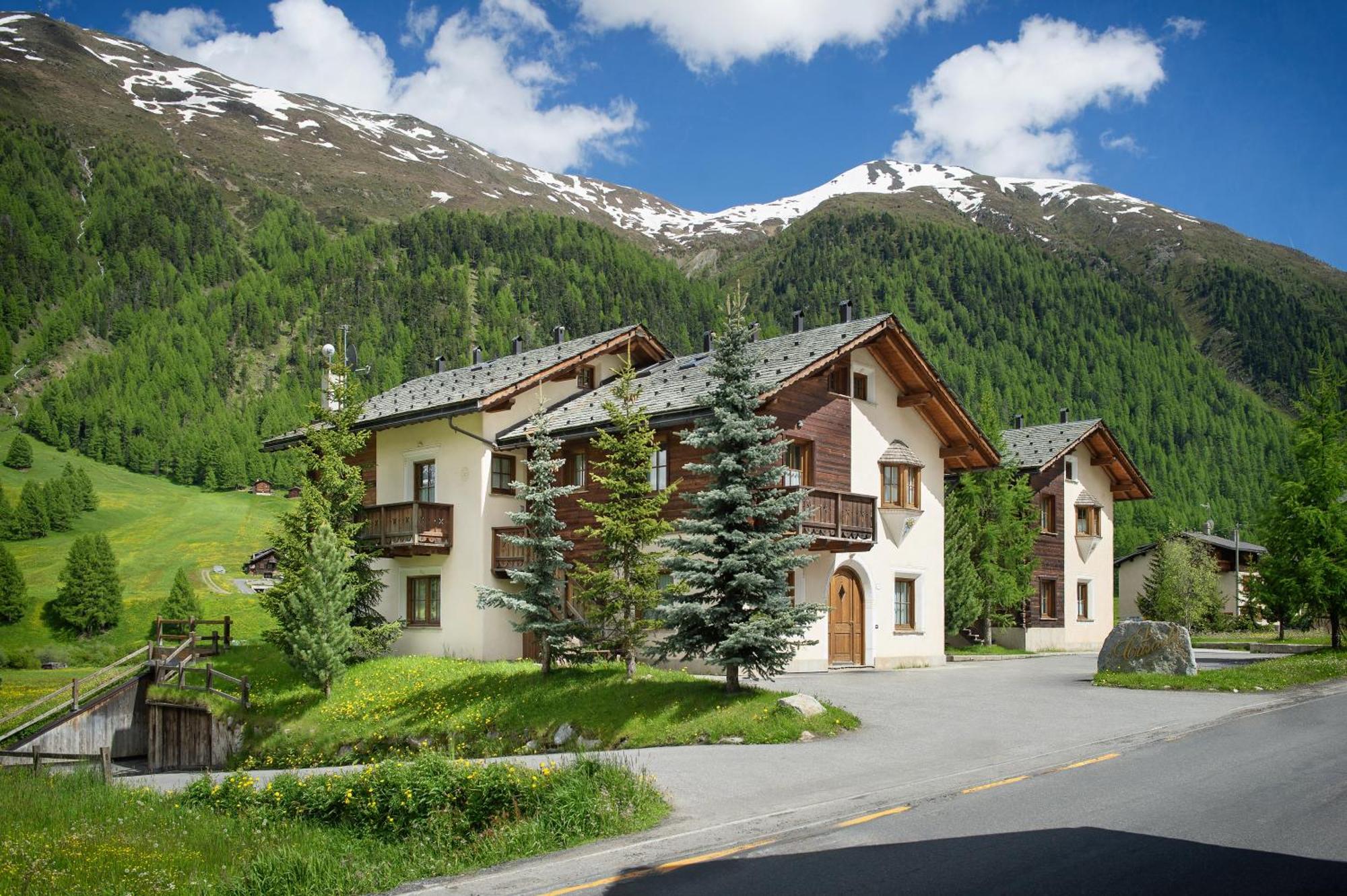 Residence Le Cascate Ливиньо Екстериор снимка