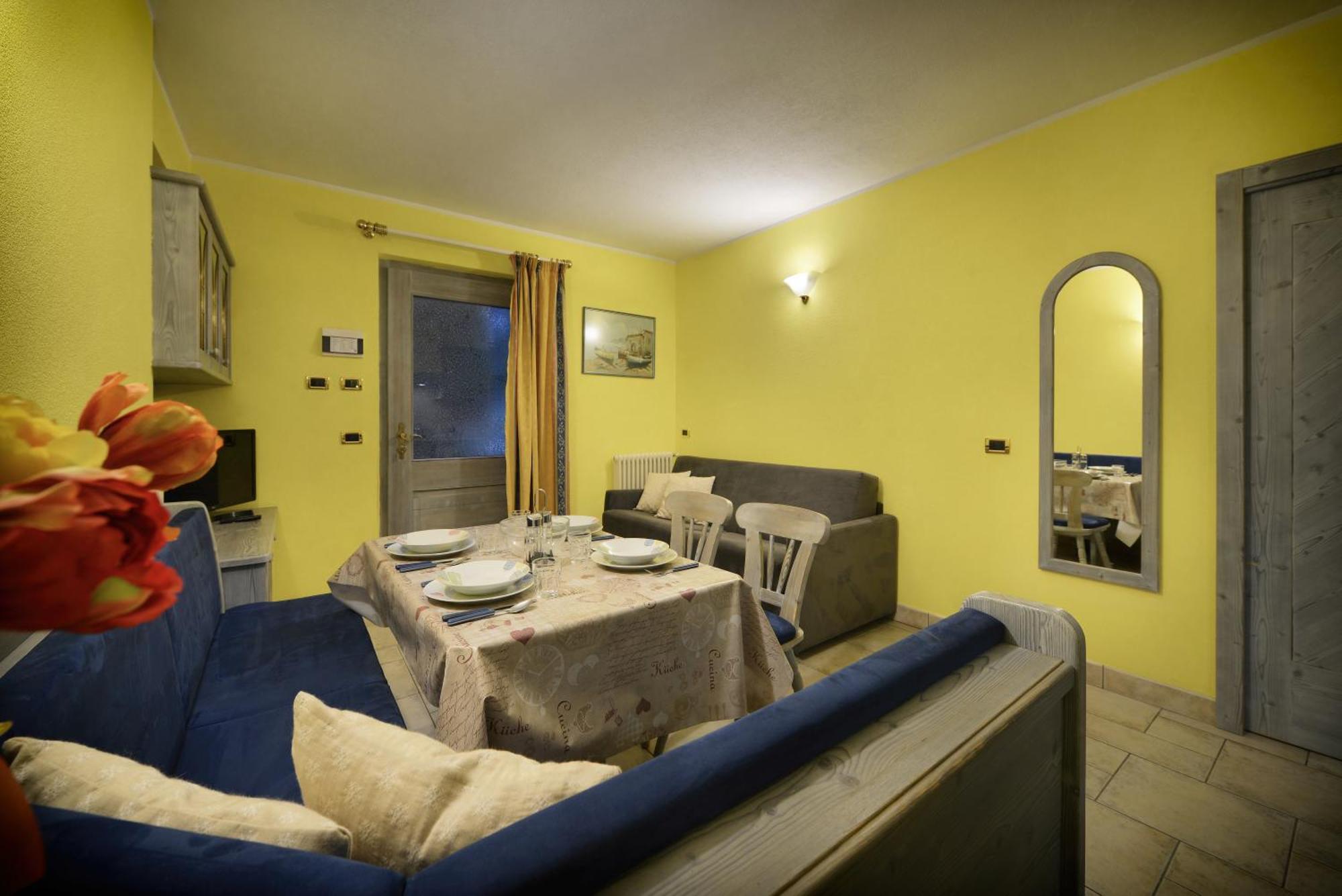 Residence Le Cascate Ливиньо Екстериор снимка